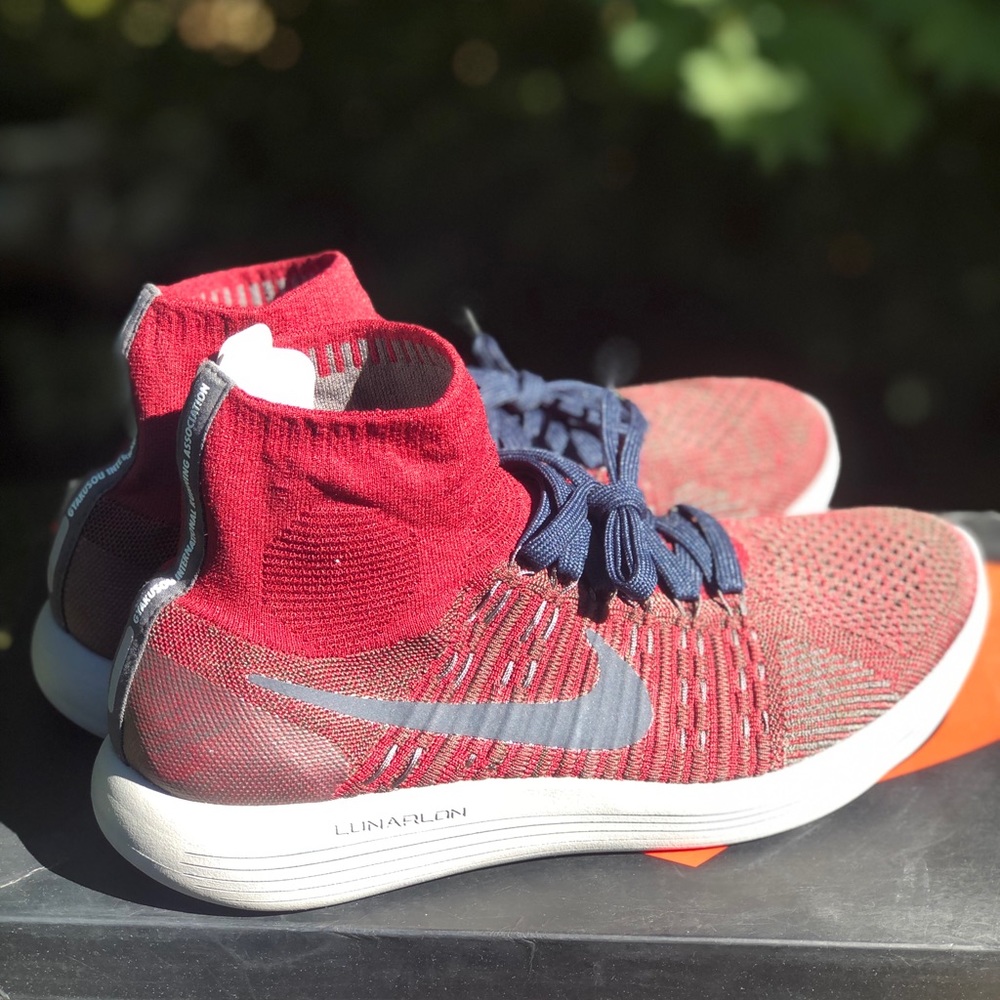 Nike Lunorlon Men’s Basketsbll sneaker NWT